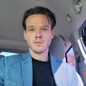 Meet your Posher, Isaac